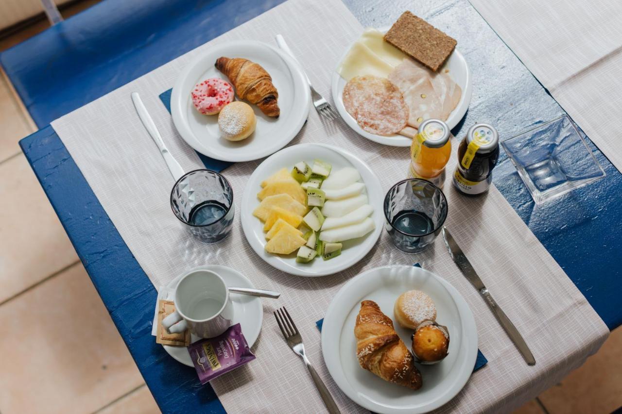 Hotel Villa Franca Lignano Sabbiadoro Bagian luar foto